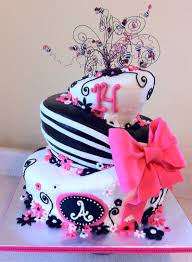 Black And White Birthday Cake For Girls Pink Black And White Topsy Turvy 14 Birthday Cake 14th Birthday Cakes Monkey Birthday Cakes Girl Cakes