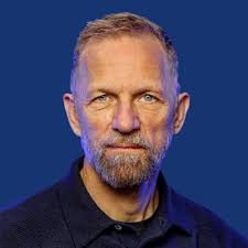 Lisbet Røge Jensen (@LRoege)