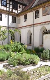 Der Klostergarten Das Garten Lexikon Der Pflanzenfamilien Von Floristik24