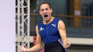 Il passe 5,80 m d'une traite. All Star Perche Lavillenie A Regained The Potential For The World Record The Indian Paper