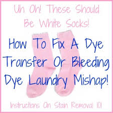 Let project soak in the white vinegar bath for 30 minutes. How To Fix A Dye Transfer Or Bleeding Dye Laundry Mishap