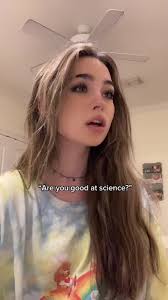 Call me bill nye ig 🦠🧬👨🏻‍⚕️- #NBCAnnieLive #fyp #MyAncestryStory  #science #foryou #DealGuesser