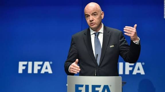Presidente de la FIFA explica cómo sería posible un Mundial cada dos años