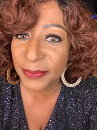 Sheila Weaver and The Weavers At Work !!! We love our job  🙏🏾♥️🔥💯❤️🎼🎶🎤👍🏽😘🙏🏾