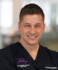 Zachary Mcvicker's Instagram, Twitter & Facebook