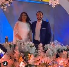 شاركت الفنانة هنادي مهنا جمهورها بنشر فيديو لها عبر صفحتها الشخصية على موقع التواصل الاجتماعي إنستجرام أثناء احتفالها بيوم الحنة. ØµÙˆØ± ÙˆÙÙŠØ¯ÙŠÙˆ Ø²ÙˆØ§Ø¬ Ù‡Ù†Ø§Ø¯ÙŠ Ù…Ù‡Ù†Ù‰ ÙˆØ£Ø­Ù…Ø¯ Ø®Ø§Ù„Ø¯ ØµØ§Ù„Ø­ ÙŠØ´Ø¹Ù„ Ø§Ù„Ø³ÙˆØ´ÙŠØ§Ù„ Ø§Ù„ÙˆÙØ¯