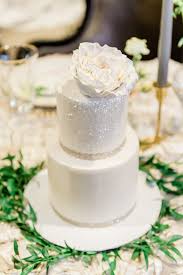 Sweetheart Cake With Handmade Sugar Flower By Paris Custom Cakes Wedding Cake Inspiration Custom Cakes Cake Business