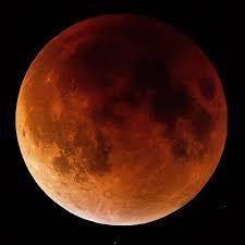 Сразу три астрономических события, связанных с луной, произошли в один день: Lunnoe Zatmenie 26 Maya 2021 Smotret Translyaciyu Onlajn Video
