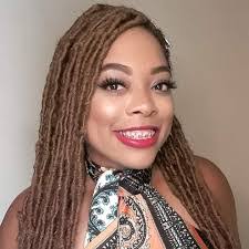 Brooke Wiley's Instagram, Twitter & Facebook