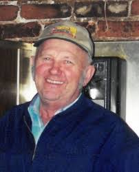 Kerry Moser's Instagram, Twitter & Facebook