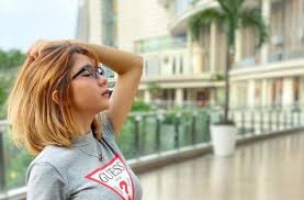 Kini viral di media sosial. Sarah Viloid Resmi Pacaran Begini Reaksi Kocak Netizen Hari Patah Hati Gamers
