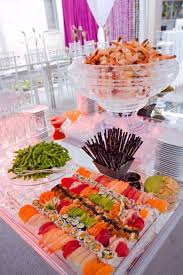 Un Bar A Tout Sauf A Bonbons Pour Mon Mariage Mariage Com Stations De Nourriture De Mariage Buffet Fruits De Mer Buffet Alimentaire