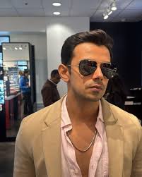 One from the archives #JogiMaahi