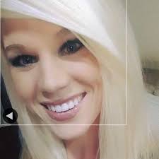 Lacey Whitten: Hair stylist in Dallas, Texas.