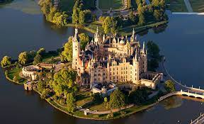 Intercityhotel schwerin has been welcoming booking.com guests since 28 jul 2009. Schwerin Castle Wikipedia