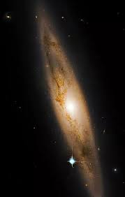 Imagem da galáxia ngc 2608 tirada pelo telescópio hubble. Spiralgalaxy Nebulosas Universo Planetas Astronomia