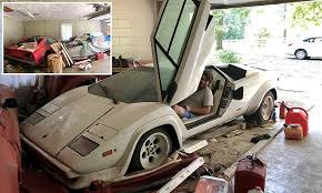 New yorker alan wilzig claims the director should have included his ferrari. Student Finds Lamborghini Countach And Ferrari 308 In Gramdma S Garage This Is Money
