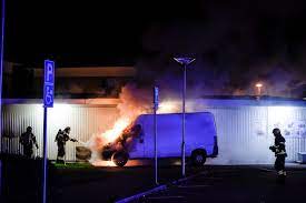 Bäckeskogsgatan 1, 504 68 borås, i̇sveç. Skapbil I Brand Pa Norrby