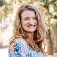 Mary Huffstetler's Instagram, Twitter & Facebook