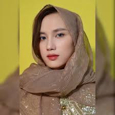 Rubi Angela Del Mundo