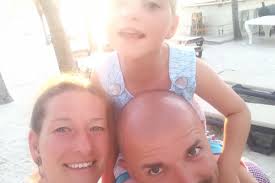 Fundraiser for Angela Rüggebrecht by Anna Klemm : Delphin Therapie für  Lotta-Helena