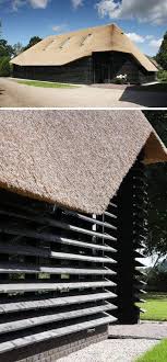 Toit De Chaume Element De L Architecture Moderne Unique En Son Genre Toit De Chaume Architecture Moderne Bardage Bois Exterieur
