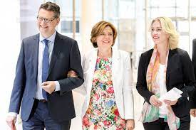 Die mitglieder ihrer partei stimmten der. Spd Spitze Unsere Mitglieder Haben Die Wichtigste Rolle Vorwarts