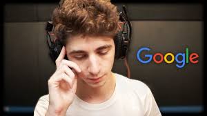 Come fa uno youtuber a guadagnare più di un impiegato? Quanto Guadagna Youtuber Favij Stipendio E Patrimonio