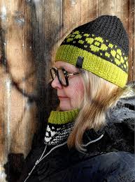 Easy stranded knitting patterns for charity projects