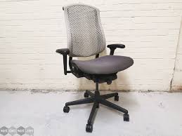 Web's absolute lowest prices on all herman miller aeron chairs. Want Dont Want Com Second Hand Office Furniture Used Office Furniture Chairs Task Operator Chairs Executive Used Herman Miller Celle Chair With Cream Back