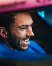 Adding some smiles to your feed for International Smile Day 😁