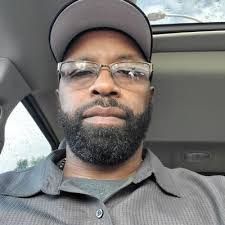 Andre Gladden's Instagram, Twitter & Facebook