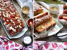 Rhabarber Apfel Kuchen Mit Erdbeer Rhabarber Sauce Papilio Maackii
