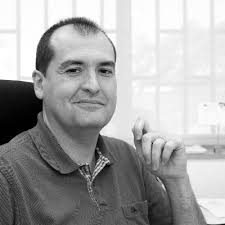 Brian Almeida (@balmeidap93)