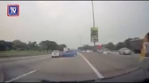 Pengalaman yang pernah saya ada yang terlibat dalam kemalangan saya adalah banyak kali sampai pun bukan saya ingat sangat tepatnya berapa kali sudah saya mengalami. Laju Laju Nak Pergi Mana Bro Metrotv