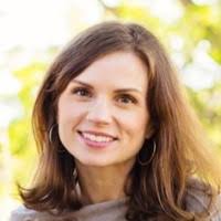 Stephanie Shoemaker's Instagram, Twitter & Facebook