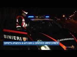 Cosa (e quanto) rischia chi esce. Coppietta Appartata In Auto Dopo Il Coprifuoco Arriva La Multa 23 11 2020 Youtube