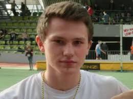 Leichtathletik: Elias Jungbauer übertrifft sich selbst