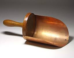 Vintage Large Copper And Oak Wood Scoop Circa 1960 S Etsy Vintage Large Oak Wood Copper