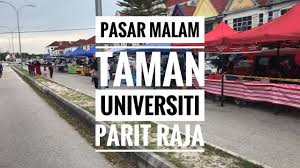 Mira mirza homestay menawarkan tempat penginapan yang tenang, selesa dan bersih. Makan Pasar Malam Taman Universiti Parit Raja Batu Pahat Ayam Percik Kuah Kacang Youtube