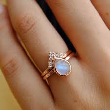 8x6mm Moonstone Wedding Ring Set 14k Rose Gold Pear Moonstone Etsy Moonstone Engagement Ring Bridal Engagement Rings Wedding Rings Unique