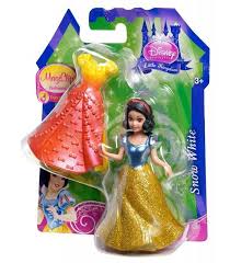 Scegli tra tantissimi prodotti in offerta, scontati e con consegna rapida. Principesse Disney Biancaneve Con Due Vestiti Mattel Futurartshop