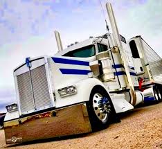 Pin By Philip Prouse On Favorite Places Spaces Kenworth Trucks Big Trucks Big Rig Trucks