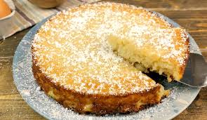 L'ayurveda consiglia di evitare il riso scottato, istantaneo o precotto perché contiene meno nutrizione e meno prana, o energia vitale. Torta Dolce Di Riso Al Latte Caldo La Torta Soffice Senza Farina E Senza Burro Ohga