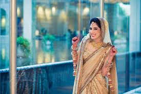 candid wedding photographers in mumbai