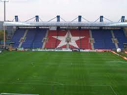 Nowy stadion wisły kraków był budowany etapami od 2004 roku. Henryk Reyman Stadion Wikipedia