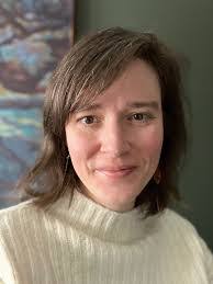 Keri Clifton's Instagram, Twitter & Facebook