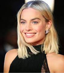 Image Result For Margot Robbie Short Hair Cabelo Margot Robbie Cabelos Curtos Estiloso Cabelos Estilosos