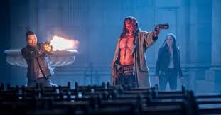 Con sylvester stallone, martin starr, natacha karam, moises arias, pilou asbæk, dascha polanco, javon 'wanna' walton, michael aaron milligan, joe knezevich, alzie williams. Mike Mignola Praises How Hellboy Holds Good Samaritan In New Photo