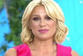 Αν δεν έχεις όμως τις Eri3e Oristika Aylaia H Fwlia Twn Koy Koy H Sygkinhsh Kai Ta Karfia Ths Katerinas Karabatoy Videos Greek Web Tv Live